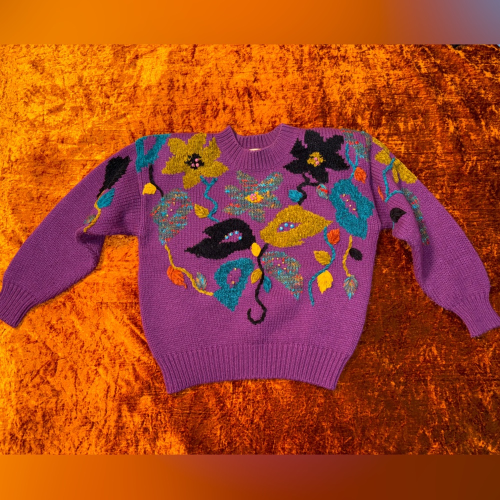 Jaclyn Smith Purple Floral Knit Sweater